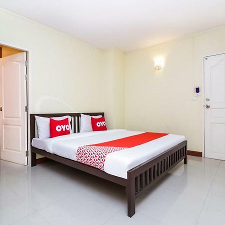 Hotel Oyo 237 Thitikorn Grandview Ban Pak Khlong Si Esterno foto
