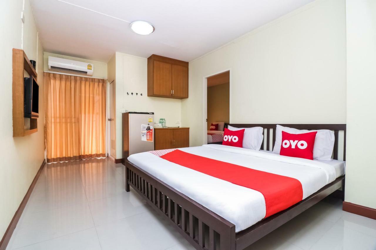 Hotel Oyo 237 Thitikorn Grandview Ban Pak Khlong Si Esterno foto