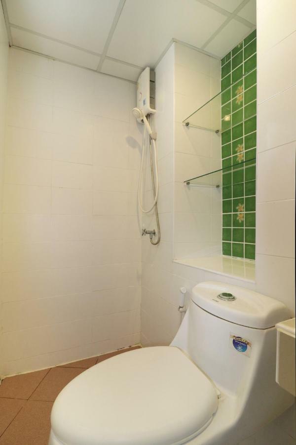 Hotel Oyo 237 Thitikorn Grandview Ban Pak Khlong Si Esterno foto