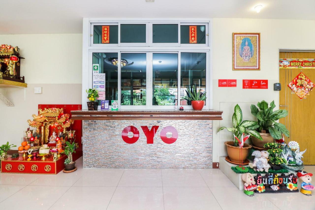 Hotel Oyo 237 Thitikorn Grandview Ban Pak Khlong Si Esterno foto
