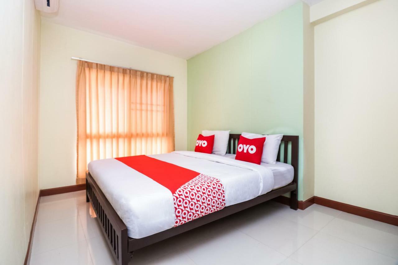 Hotel Oyo 237 Thitikorn Grandview Ban Pak Khlong Si Esterno foto